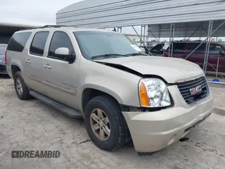 2007 GMC Yukon XL SLT z VIN 1GKFC16097R280171, wystawiony jako IAAI lot #41319694 z przebiegiem 241 553 mil mil oraz . Historia ofert i sprzedaży dostępna na DreamBid. Obrazek 1.