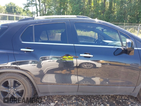 2020 Chevrolet Trax LT с VIN KL7CJLSB7LB062463, выставлен на аукционе IAAI как лот 42556672 с пробегом 71 888 миль миль и . История ставок и продаж доступна на DreamBid. Изображение 13.