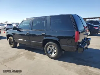 2000 Chevrolet Tahoe Limited with VIN 1GNEC13R4YR141259, listed as a Copart auction lot 85578904 with 195,944 mi miles and Salvage Title. Bid and sale history available at carsss.com. Image 2.