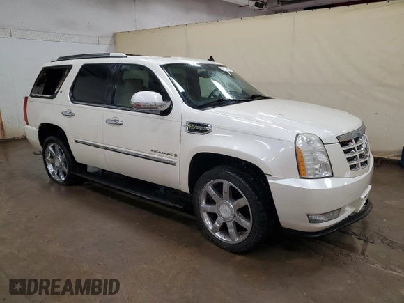 2009 Cadillac Escalade z VIN 1GYFK43599R215849, wystawiony jako Copart lot #51853845 z przebiegiem Nie podano mil oraz Czysty tytuł • Clean title. Historia ofert i sprzedaży dostępna na DreamBid. Obrazek 4.