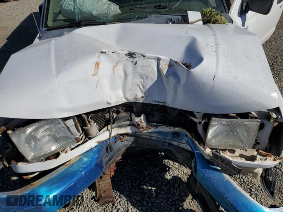1999 Nissan Frontier XE с VIN 1N6ED26Y1XC308545, выставлен на аукционе Copart как лот 80168984 с пробегом Не указан миль и Списание • Salvage title. История ставок и продаж доступна на DreamBid. Изображение 11.