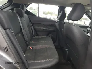 2020 Nissan Kicks S z VIN 3N1CP5BV4LL523594, wystawiony jako Copart lot #54453555 z przebiegiem 67 361 mil mil oraz Szkoda całkowita • Salvage title. Historia ofert i sprzedaży dostępna na DreamBid. Obrazek 11.