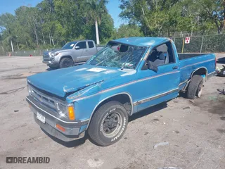 1993 Chevrolet S-10 EL with VIN 1GCCS14A8P8187628, listed as a IAAI auction lot 41787335 with 212,563 mi miles. Bid and sale history available at carsss.com. Image 17.