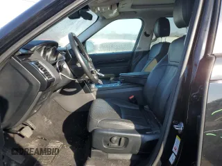 2020 Land Rover Discovery SE with VIN SALRG2RV2L2428604, listed as a Copart auction lot 84423674 with Not Provided miles and Salvage Title. Bid and sale history available at DreamBid. Image 7.
