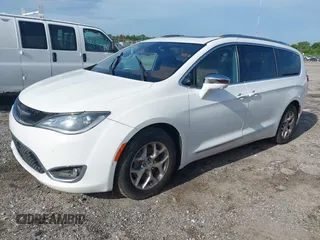 2017 Chrysler Pacifica Limited с VIN 2C4RC1GG0HR505044, выставлен на аукционе IAAI как лот 42541256 с пробегом 97 341 миль миль и . История ставок и продаж доступна на DreamBid. Изображение 2.