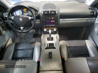 2006 Porsche Cayenne S z VIN WP1AB29P26LA70678, wystawiony jako Copart lot #57357145 z przebiegiem 207 978 mil mil oraz Tytuł czysty. Historia ofert i sprzedaży dostępna na DreamBid. Obrazek 8.