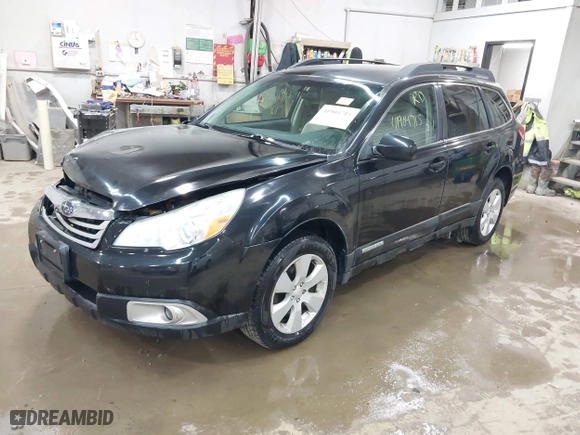 2012 Subaru Outback 2.5i Prem with VIN 4S4BRBCCXC3251106, listed as a IAAI auction lot 41904715 with 181,433 mi miles. Bid and sale history available at carsss.com. Image 2.