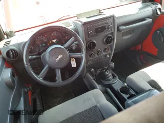 2008 Jeep Wrangler Unlimited X с VIN 1J4GA39138L611878, выставлен на аукционе Copart как лот 54682225 с пробегом 113 214 миль миль и Списание • Salvage title. История ставок и продаж доступна на DreamBid. Изображение 8.