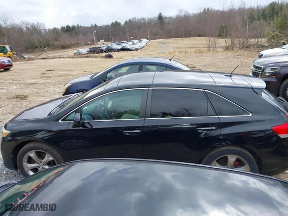2010 Toyota Venza with VIN 4T3BK3BB6AU029518, listed as a IAAI auction lot 41730543 with NaN miles. Bid and sale history available at carsss.com. Image 14.