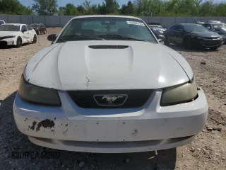 2001 Ford Mustang Standard z VIN 1FAFP40441F224862, wystawiony jako Copart lot #53366135 z przebiegiem Nie podano mil oraz Czysty tytuł • Clean title. Historia ofert i sprzedaży dostępna na DreamBid. Obrazek 5.