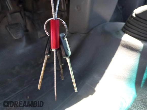 1996 Toyota T100 z VIN JT4JM11D2T0010937, wystawiony jako IAAI lot #42344646 z przebiegiem 332 400 mil mil oraz . Historia ofert i sprzedaży dostępna na DreamBid. Obrazek 11.