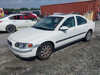 2002 Volvo S60 z VIN YV1RS61R822103797, wystawiony jako IAAI lot #42048945 z przebiegiem 148 447 mil mil oraz . Historia ofert i sprzedaży dostępna na DreamBid. Obrazek 2.
