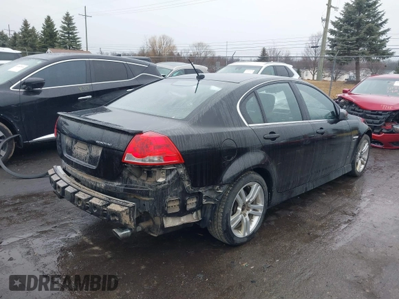 2009 Pontiac G8 with VIN 6G2ER57729L193993, listed as a IAAI auction lot 41717045 with 177,013 mi miles. Bid and sale history available at carsss.com. Image 4.
