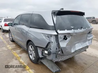 2018 Honda Odyssey EX-L with VIN 5FNRL6H73JB105024, listed as a IAAI auction lot 41663862 with 76,172 mi miles. Bid and sale history available at carsss.com. Image 3.