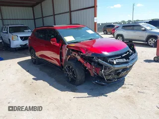 2024 Chevrolet Blazer RS с VIN 3GNKBERS4RS126640, выставлен на аукционе IAAI как лот 42227636 с пробегом 31 951 миль миль и . История ставок и продаж доступна на DreamBid. Изображение 1.