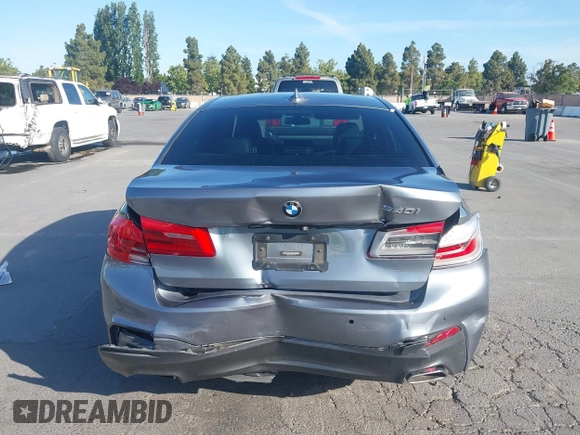 2017 BMW 5 Series 540i z VIN WBAJE5C34HG914566, wystawiony jako IAAI lot #42386472 z przebiegiem 83 898 mil mil oraz . Historia ofert i sprzedaży dostępna na DreamBid. Obrazek 16.