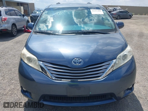 2017 Toyota Sienna XLE Auto Access Seat z VIN 5TDYZ3DC3HS826445, wystawiony jako IAAI lot #42455408 z przebiegiem 89 495 mil mil oraz . Historia ofert i sprzedaży dostępna na DreamBid. Obrazek 12.