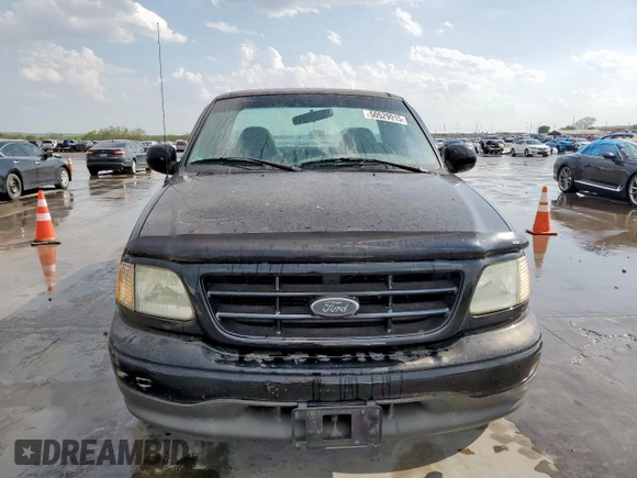 2002 Ford F-150 XL with VIN 1FTRF17212NB52992, listed as a Copart auction lot 50529915 with 111,094 mi miles and Clean Title. Bid and sale history available at carsss.com. Image 5.