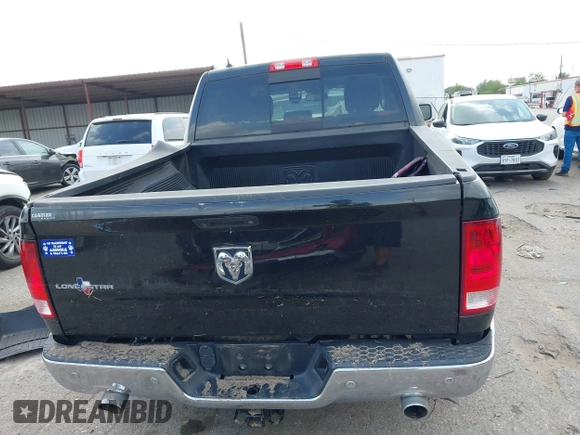 2016 Ram 1500 Big Horn z VIN 1C6RR6LT4GS148390, wystawiony jako IAAI lot #41945800 z przebiegiem 89 331 mil mil oraz . Historia ofert i sprzedaży dostępna na DreamBid. Obrazek 16.