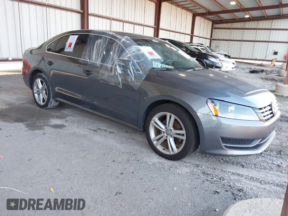 2014 Volkswagen Passat SE z VIN 1VWBN7A32EC059503, wystawiony jako IAAI lot #40876045 z przebiegiem Nie podano mil oraz . Historia ofert i sprzedaży dostępna na DreamBid. Obrazek 1.