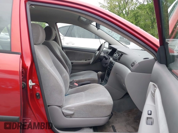 2005 Toyota Corolla CE с VIN 2T1BR32E45C327393, выставлен на аукционе IAAI как лот 42050425 с пробегом 294 858 миль миль и . История ставок и продаж доступна на DreamBid. Изображение 5.