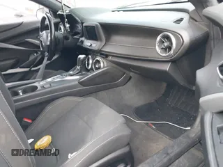 2019 Chevrolet Camaro 1LS with VIN 1G1FB1RX8K0122515, listed as a IAAI auction lot 41461519 with 118,339 mi miles. Bid and sale history available at carsss.com. Image 5.