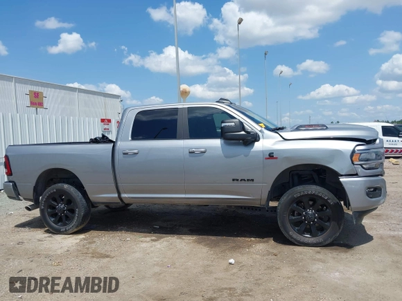 2024 Ram 2500 Laramie with VIN 3C6UR5FLXRG345851, listed as a IAAI auction lot 42222678 with 42,776 mi miles and . Bid and sale history available at DreamBid. Image 13.
