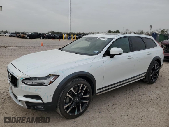 2017 Volvo V90 z VIN YV4A22NL0H1007496, wystawiony jako Copart lot #44589014 z przebiegiem 26 340 mil mil oraz . Historia ofert i sprzedaży dostępna na DreamBid. Obrazek 1.