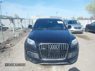 2013 Audi Q7 3.0T S line Prestige with VIN WA1DGAFE4DD012781, listed as a IAAI auction lot 42018030 with 144,986 mi miles. Bid and sale history available at carsss.com. Image 12.