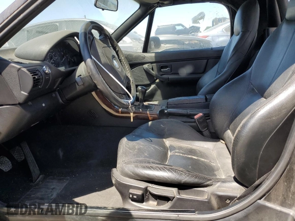 1998 BMW 3 Series Z3 1.9 with VIN 4USCH7336WLE08592, listed as a Copart auction lot 64323205 with 104,281 mi miles and Clean title. Bid and sale history available at DreamBid. Image 7.