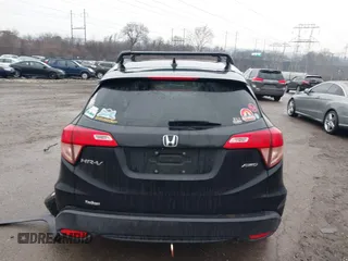 2018 Honda HR-V EX-L Navi with VIN 3CZRU6H77JM704902, listed as a IAAI auction lot 41463357 with 95,675 mi miles. Bid and sale history available at carsss.com. Image 17.