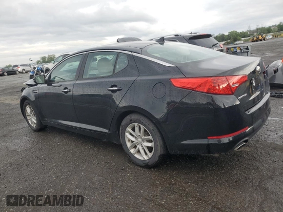 2013 Kia Optima LX z VIN 5XXGM4A72DG175781, wystawiony jako Copart lot #58235885 z przebiegiem 180 949 mil mil oraz Szkody całkowita. Historia ofert i sprzedaży dostępna na DreamBid. Obrazek 2.