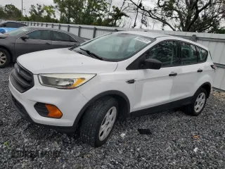 2017 Ford Escape S с VIN 1FMCU0F70HUB82448, выставлен на аукционе Copart как лот 59632515 с пробегом 181 986 миль миль и Чистый • Clean title. История ставок и продаж доступна на DreamBid. Изображение 1.