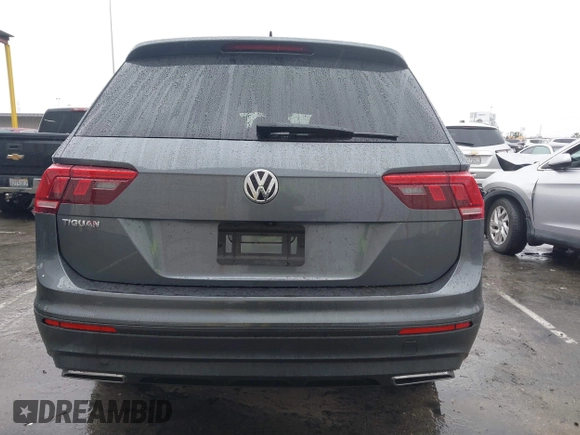 2020 Volkswagen Tiguan S z VIN 3VV1B7AX7LM129259, wystawiony jako IAAI lot #41806178 z przebiegiem 48 953 mil mil oraz . Historia ofert i sprzedaży dostępna na DreamBid. Obrazek 16.