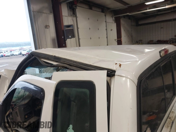 1999 Ford F-250 XL with VIN 1FTNX21F0XEC87465, listed as a IAAI auction lot 41244283 with 235,559 mi miles and . Bid and sale history available at DreamBid. Image 20.