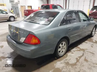 2000 Toyota Avalon XL with VIN 4T1BF28B4YU067175, listed as a IAAI auction lot 42396309 with 268,064 mi miles and . Bid and sale history available at DreamBid. Image 4.