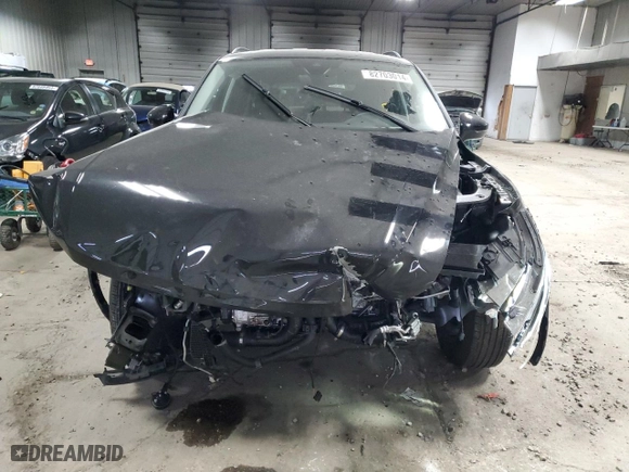 2024 Volkswagen Tiguan S with VIN 3VVFB7AX3RM138720, listed as a Copart auction lot 82703014 with 2,425 mi miles and Salvage Title. Bid and sale history available at carsss.com. Image 5.
