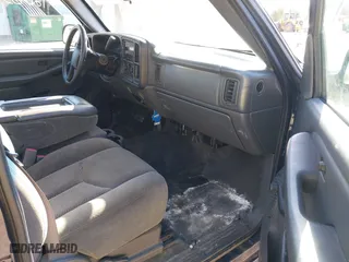2006 Chevrolet Silverado 1500 Work Truck with VIN 3GCEC14X56G267133, listed as a IAAI auction lot 42083903 with 183,028 mi miles. Bid and sale history available at carsss.com. Image 5.