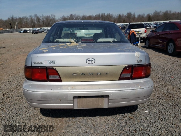 1996 Toyota Camry DX with VIN JT2BG12K2T0392050, listed as a Copart auction lot 47506645 with 277,080 mi miles and Salvage Title. Bid and sale history available at carsss.com. Image 6.