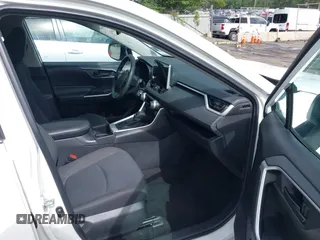 2023 Toyota RAV4 LE z VIN 2T3F1RFV3PC362278, wystawiony jako IAAI lot #42650406 z przebiegiem 15 040 mil mil oraz . Historia ofert i sprzedaży dostępna na DreamBid. Obrazek 5.
