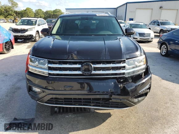 2018 Volkswagen Atlas SE with VIN 1V2CR2CAXJC562263, listed as a Copart auction lot 89131485 with 145,528 mi miles and Non repairable. Bid and sale history available at DreamBid. Image 5.