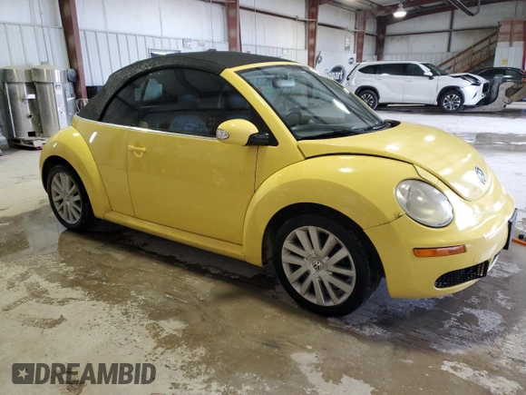 2008 Volkswagen Beetle SE with VIN 3VWRF31Y28M402071, listed as a Copart auction lot 45290245 with 127,889 mi miles and Salvage title. Bid and sale history available at DreamBid. Image 4.