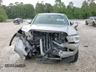 2020 Toyota Tacoma SR5 with VIN 5TFAZ5CNXLX095175, listed as a Copart auction lot 54339355 with 61,187 mi miles and Salvage title. Bid and sale history available at DreamBid. Image 13.