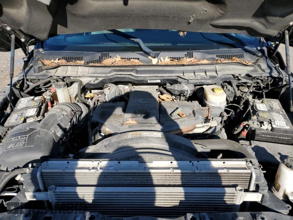 2017 Ram 2500 Big Horn with VIN 3C6UR5ML7HG519313, listed as a Copart auction lot 47195245 with 102,988 mi miles and Salvage Title. Bid and sale history available at carsss.com. Image 11.