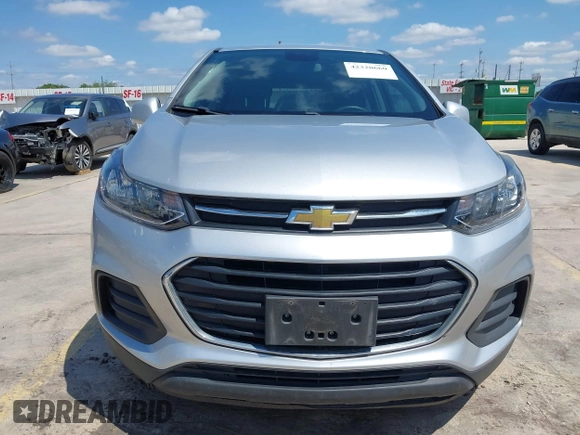 2021 Chevrolet Trax LS with VIN KL7CJKSB8MB307752, listed as a IAAI auction lot 42320660 with 60,761 mi miles and . Bid and sale history available at DreamBid. Image 12.
