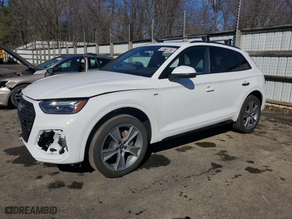 2025 Audi Q5 S line Premium with VIN WA1GAAFY0S2020331, listed as a Copart auction lot 45718875 with 7,314 mi miles and Clean Title. Bid and sale history available at carsss.com. Image 1.