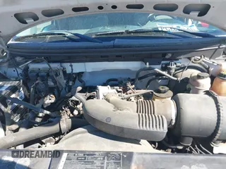 2007 Ford F-150 XL with VIN 1FTRF12W47NA73267, listed as a IAAI auction lot 41835670 with 181,363 mi miles. Bid and sale history available at carsss.com. Image 10.