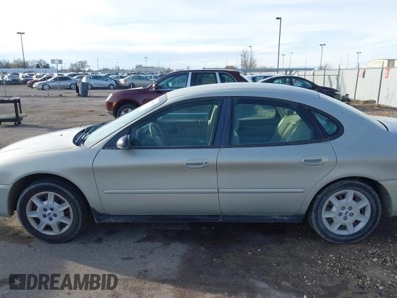 2006 Ford Taurus SE with VIN 1FAFP53U36A195487, listed as a IAAI auction lot 41828457 with 109,703 mi miles. Bid and sale history available at carsss.com. Image 6.