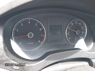 2013 Volkswagen Jetta SE с VIN 3VWDX7AJ1DM215013, выставлен на аукционе IAAI как лот 42774806 с пробегом Не указан миль и . История ставок и продаж доступна на DreamBid. Изображение 7.