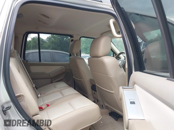 2007 Mercury Mountaineer with VIN 4M2EU47E37UJ20293, listed as a IAAI auction lot 42815817 with 167,391 mi miles and . Bid and sale history available at DreamBid. Image 8.
